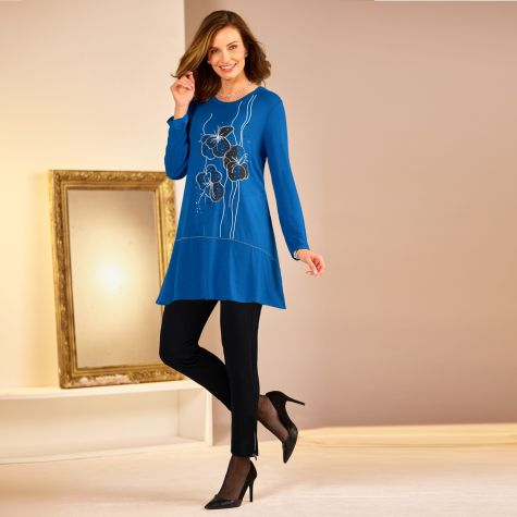 Apportez une touche décontractée-chic à votre look avec le tandem tunique à strass et pantalon fuselé Sergio di Fiori !