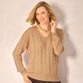 Pull finement torsadé