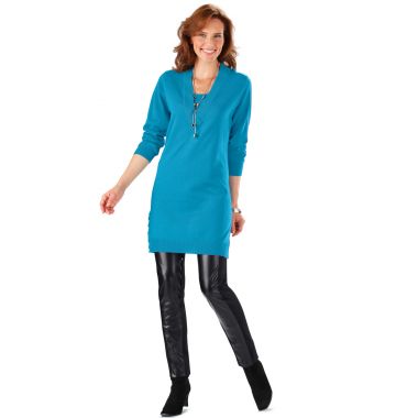 Pull-tunique et pantalon bi-matière, la tenue élégante  et affinante pour l’hiver ! 