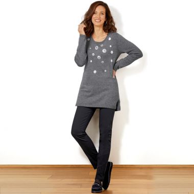 Pull-tunique à perles et pantalon en twill extensible,  la tenue douceur et séduction de la saison ! 