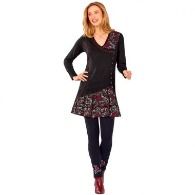 Jouez la carte de la fantaisie en tunique bimatière et legging à motifs fleurs.