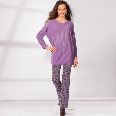 Tenue sensationnelle en pull en maille avec strass et legging bootcut imprimé !