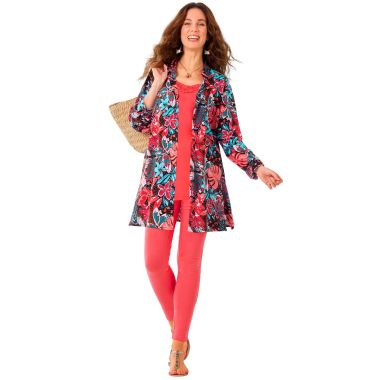 Apportez du soleil à votre dressing grâce à ce trio qui combine débardeur guipure, surchemise à l’imprimé floral et caleçon uni !