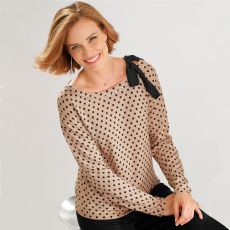 Pull maille à pois avec strass