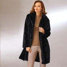 Manteau en fourrure simili