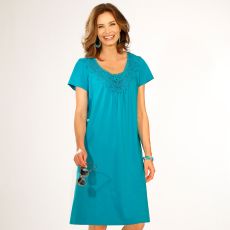 Robe à guipure