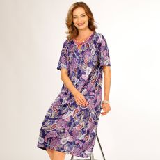 Robe ample encolure fantaisie