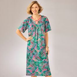 Robe ample encolure fantaisie